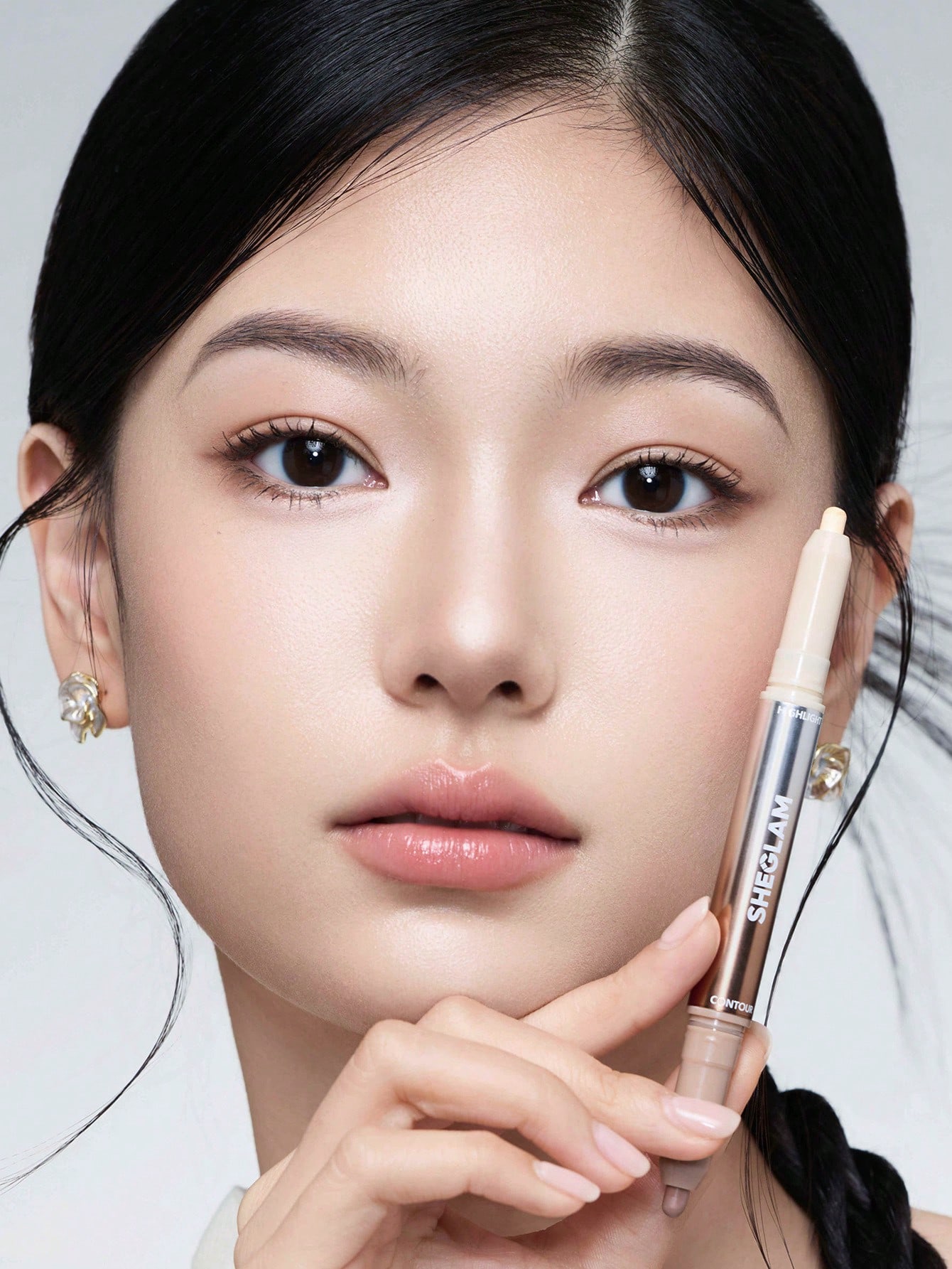 Fine Line 2-In-1 Nose Contour & Highlight Pen 05 Soft Tan 5