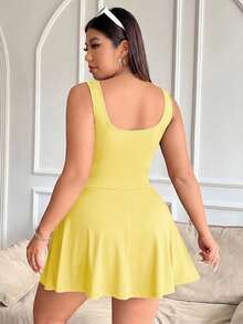 Solflare Plus Size Women's Sleeveless Solid Color Pockets Romper, One Piece Outfit In Pale Yellow - Pale Yellow - View 2