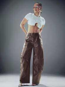 仿皮阔腿筒裤，适合女生约会之夜、外出聚会等场合。 - 棕色 - 查看 2