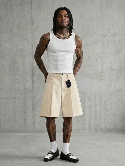 SWAVVY Herrvävda, lösa, enfärgade shorts Herrshorts med vardagskläder Vita shorts för män Ärmlösa outfits för män Herrshortsset Linne Vitt linne för män Plisserade shorts för män Herrshortsset Linne The Piece Herrshortsset