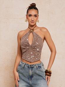 Lumalex 女士优雅性感时尚闪亮亮片露背吊带背心，适合情人节、约会、派对、郊游、春夏等场合。这款泳衣款式简约大方，适合度假、复活节、波西米亚风、海滩、户外、婚礼季、宴会、成人礼、海滩等场合。另有一款金属装饰露背挂脖亮片吊带背心，适合情人节、约会、派对、郊游、春夏等场合。 - 卡其色 - 查看 6