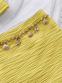 Soleia Women's Metal Starfish Decor Halter Top And Shorts 2 Pieces Set - Yellow - View 3