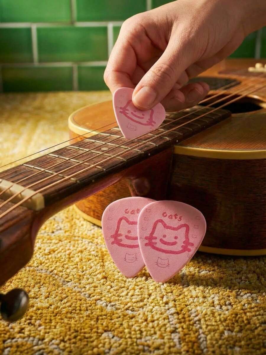 Joivida 1个/2个/3个粉色小猫吉他拨片，卡通风格，高品质，耐磨，尤克里里，防滑，摇滚/民谣吉他拨片。 - 粉色 - 查看 1