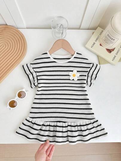 SHEIN Baby Girl Striped Round Neck Short Sleeve Casual Ruffle Hem Dress