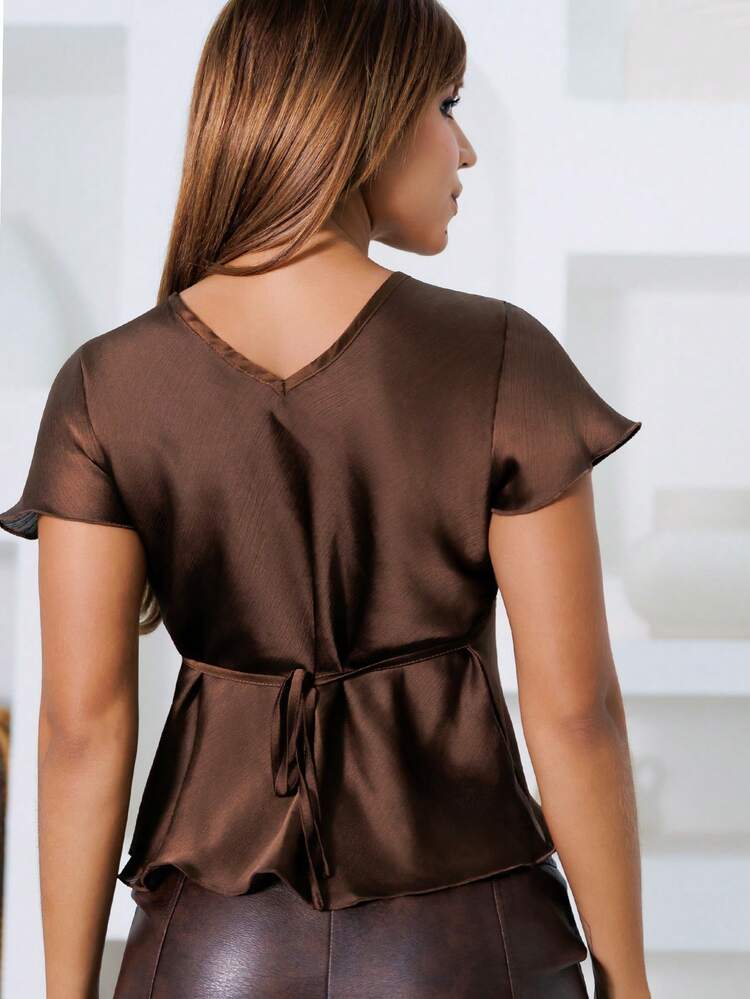 女式纯色 V 领扭纹短袖上衣，优雅夏日 - 棕色 - 查看 2