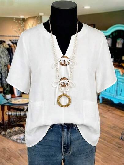 EMERY ROSE Camisa casual de talla grande con cuello en V, manga corta y bolsillo, de unicolor