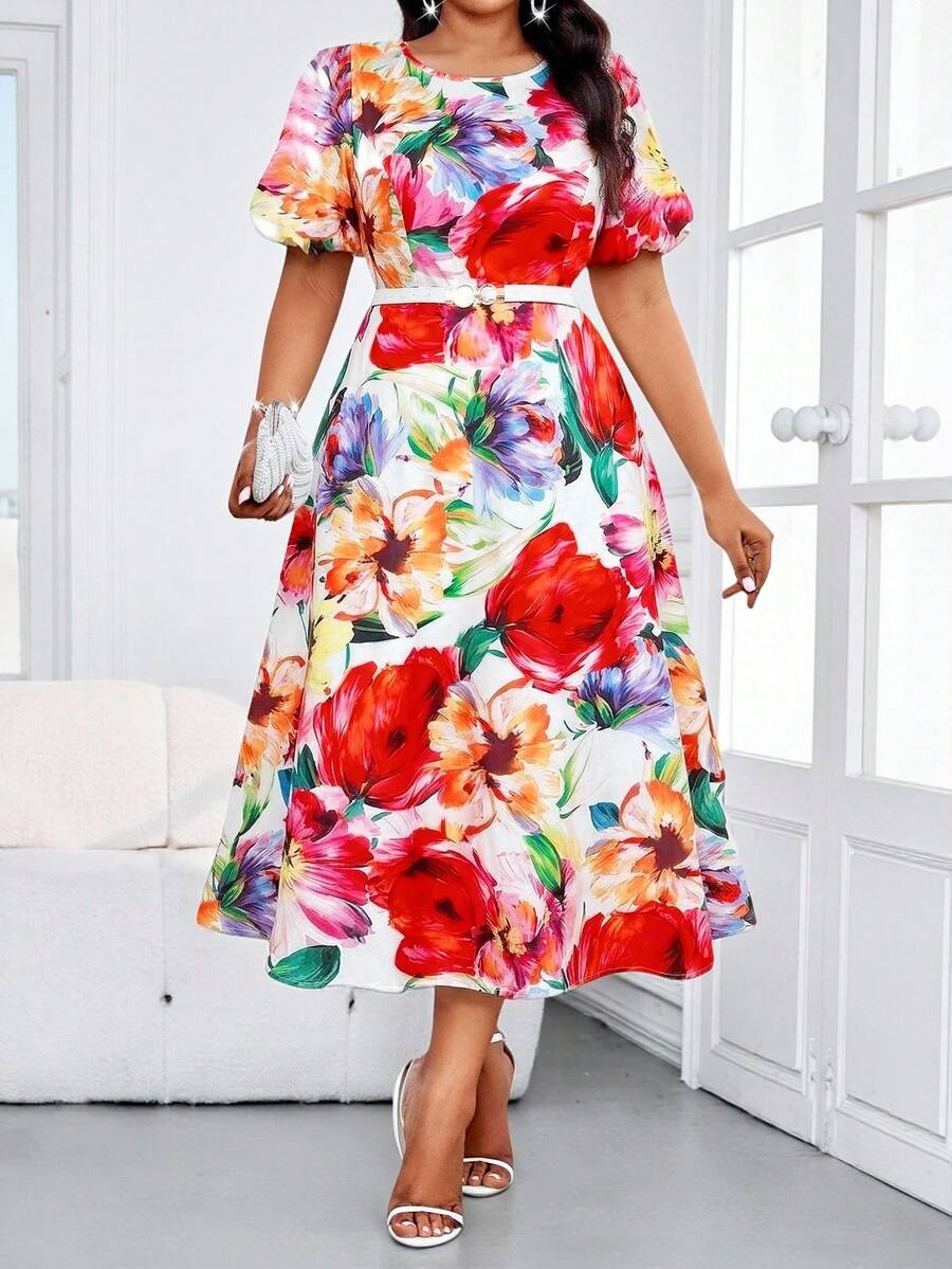 SHEIN Lady 大码女式印花圆领短袖褶皱设计优雅连衣裙玫瑰连衣裙花卉婚礼宾客连衣裙花园派对连衣裙肯塔基德比连衣裙花卉连衣裙红色女式连衣裙粉色连衣裙春季连衣裙沙滩连衣裙情人节女式印花连衣裙花卉长裙春季女装 - 彩色 - 查看 1