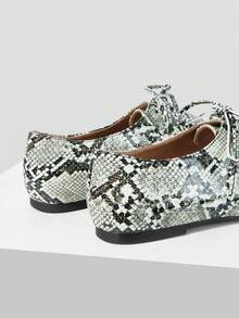 Mnmlis 女士系带休闲平底乐福鞋，圣诞节必备 - 彩色 - 查看 4