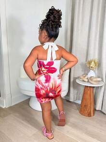 SHEIN Young Girls White Floral Print Halter Neck Casual Dress,Summer Matching Family Vacation Outfit,Fashionable Versatile For Party,Sister Photo Shoot - Multicolor - View 2