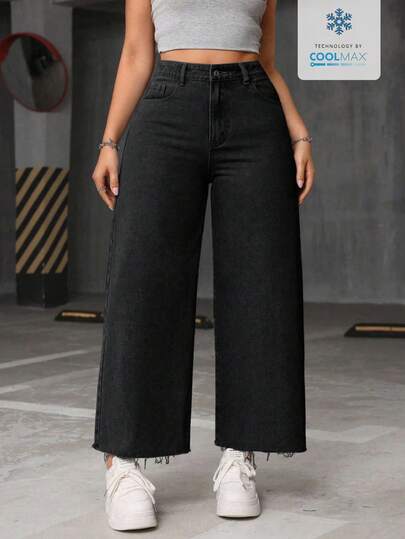 Rivivi Plus Size Women Pocketed Button Fly Casual Versatile Wide Leg Jeans