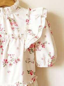 GlowEve 女士时尚优雅休闲度假浪漫居家通勤迷人荷叶边圆领双层泡泡袖荷叶边下摆装饰泡泡袖荷叶边下摆层叠A字宽松修身衬衫（随机印花） - 白色 - 查看 5