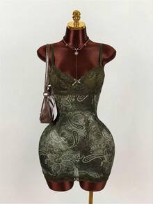 Amplova Damen Leoparden-Muster Mini-Kleid, Kontrast-Spitze sexy Träger Boho-Kleid, geeignet für Herbst/Winter Layering, super Rock, warm und süß für Alltag/Date-Outfit - Armeegrün - Übersicht 4
