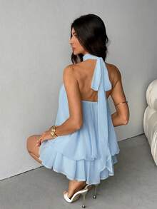 Màu xanh bụi bặm