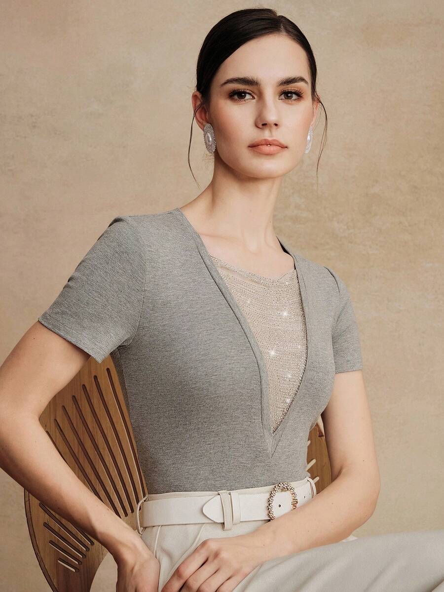 Áo thun ngắn tay cổ chữ V đính hạt lấp lánh, thanh lịch và thời trang, thích hợp cho các buổi tiệc tùng, kỳ nghỉ, hẹn hò, mùa xuân/hè. Thích hợp cho nữ, phong cách thường ngày, dự tiệc, kỳ nghỉ hoặc hẹn hò. - Xám - Xem 1
