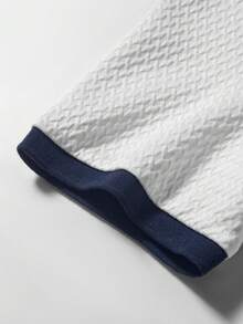 Manfinity Bizformal 男士Polo衫：翻领短袖Polo衫、撞色领Polo衫、刺绣Polo衫、白色Polo衫、商务Polo衫、V领Polo衫。适合日常外出、朋友聚会、通勤穿着。送给男友或丈夫的绝佳礼物。 - 白色 - 查看 7