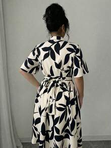 Elenzga Plus Size Casual Printed Short Sleeve Shirt Collar Dress - Apricot - View 2