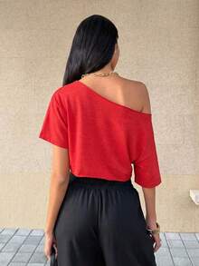 SHEIN Unity Áo thun nữ tay ngắn màu trắng, trễ vai, vạt tua rua, dáng rộng, phong cách đường phố đa năng Y2K, thích hợp cho mùa xuân/hè. - Đỏ - Xem 2