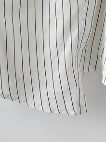 SHEIN LUNE Bộ đồ 2 món dành cho nữ cỡ lớn: Áo hai dây lệch vai phối sọc tương phản, viền bèo nhún bất đối xứng, kèm quần short ống rộng thắt eo bằng khóa kim loại. - Đen và trắng - Xem 5
