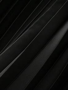 GlowEve CURVE Plus Size Solid Color Faux Pearl Detail Pleated Elegant Midi Dress Women's Formal Evening Dress Pearl Decoration Dress Beautiful Dresses For Special Occasions Prom Dresses For Women Elegant Pleated Long Dress - Black - View 4