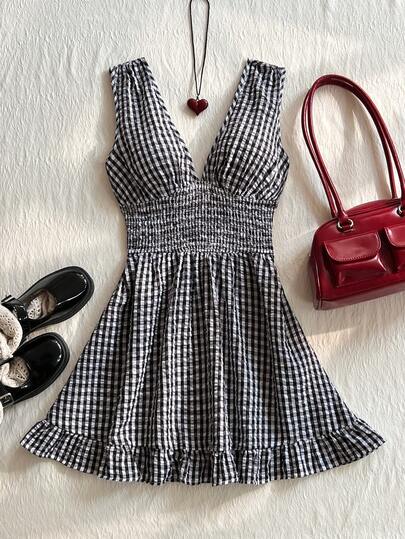 Glimmora Đầm midi nữ không tay kẻ caro đen trắng, kiểu dáng thường ngày.