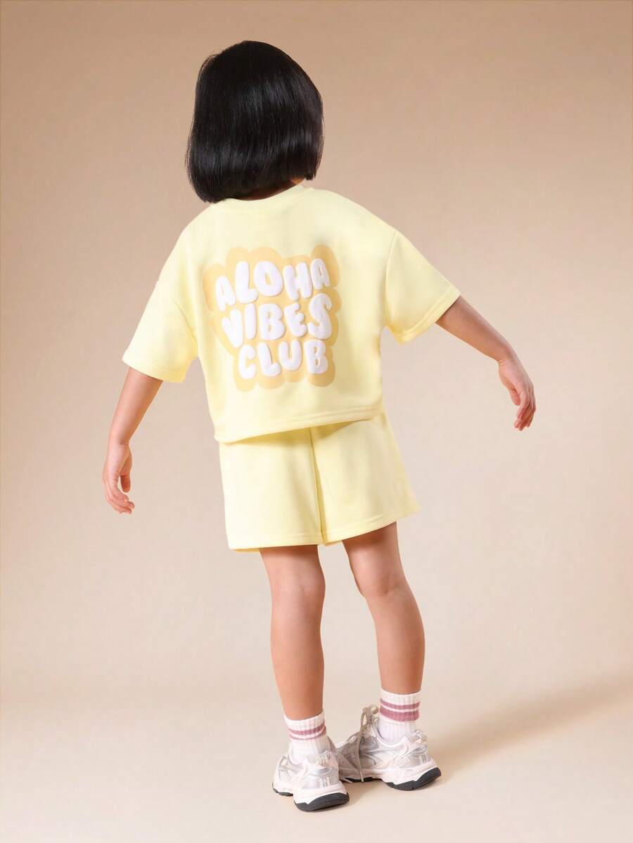 SUMWON Aloha Vibes Club 女孩夏季配套上衣和短裤套装，趣味印花 - 黃色 - 查看 1