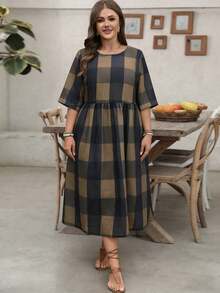 EMERY ROSE Đầm midi dáng ôm, tay ngắn, kẻ caro dành cho nữ cỡ lớn, chất liệu dệt họa tiết. - Nhiều màu - Xem 3