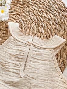 SHEIN Vintaside Kids 女婴纯色3D立体花朵吊带背心和A字短裙两件套，3D立体花朵装饰增添无限童趣，时尚设计 - 卡其色 - 查看 7