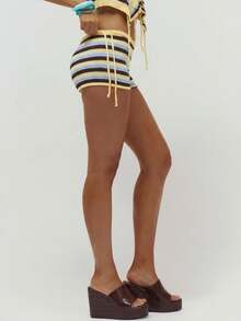 Musera Resort 条纹针织系带侧边超短迷你罩衫短裤，仅限夏季泳装、海滩度假日常穿着，性感可爱，适合旅行穿着。 - 黃色 - 查看 4