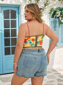 SHEIN CURVE+ Camiseta corta con estampado de plantas tropicales y detalle de torsión, estilo sexy de vacaciones para mujer de talla grande - Multicolor - Ver 2