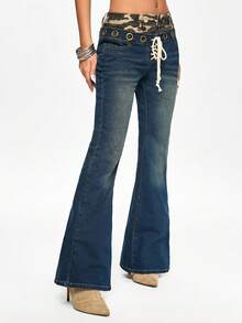 ROMWE Avant Women's Vintage 2 In 1 Camouflage Waistband Grommet Decor Distressed Flare Jeans - Blue - View 5