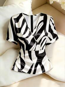 Selianne Women's Elegant Versatile Solid Color Contrast Trim V-Neck Ruffle Sleeve T-Shirt - Black and White - View 4