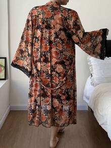 SHEIN Bộ đồ ngủ 2 món sang trọng, thanh lịch gồm váy ngủ satin in hoa và áo choàng lưới, cỡ lớn. - Rượu sâm banh - Xem 2