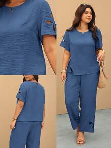 Elaquor Plus Size Women Solid Color Round Neck Short Sleeve Shirt And Pants Casual 2 Pieces Set - Blue - View 1