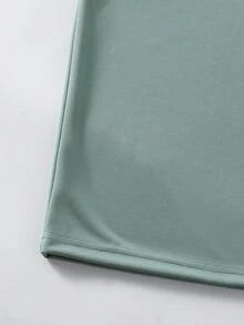 SHEIN Vacaura 2pcs/Set Teenager's Spring/Summer/Autumn Raglan Sleeve Colorblock Striped T-Shirt & Pocket Shorts Casual Sports Fashion Outfit - Green - View 5