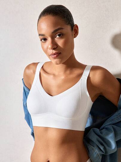 Women's Seamless Gather Bra, Invisible Bra, Removable Pads, Nude Skin-Tight Bra, Casual Comfortable Lift Wireless Bra, Basic Solid Black, Adjustable Wireless Top, Women's Padded Full Coverage Daily Underwear, Comfortable Invisible Bra, Camisole Top