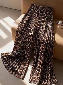 SHEIN CURVE+ 大码优雅豹纹花卉印花褶裥阔腿裤，显瘦风琴褶设计，适合日常、通勤、度假、派对等各种场合穿着。 - 彩色 - 查看 3