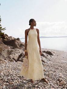 Đầm cổ yếm đính sequin tua rua dành cho nữ, thích hợp cho mùa tiệc Giáng sinh. - Màu be - Xem 4