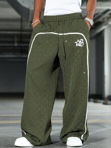 軍綠色