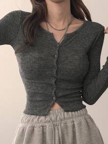 DAZY Women's Solid Color Single-Breasted Ribbed Long Sleeve Cropped T-Shirt - Grey - View 1