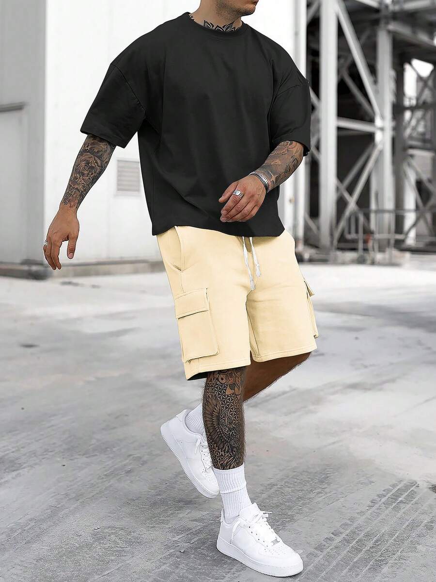 Manfinity Homme Setelan Kasual Musim Panas Pria: Kaos Lengan Pendek dan Celana Pendek 2 Potong - MultiWarna - View 1