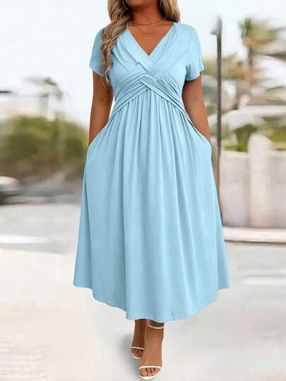 SHEIN LUNE CURVE Plus Size Casual Solid Color V-Neck Cinched Waist Slant Pocket Sundress For Summer, For Thanksgiving Maxi Women Outfit