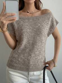 DAZY Women's Elegant Cold-Shoulder Short Sleeve Cold-Shoulder Sweater Summer - Khaki - View 4