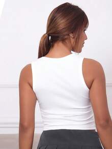 Hariany Almeida Women's Street Style Rhinestone Pleated Solid Color Cropped Fitted Tank Top - White - View 5