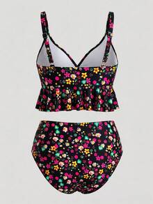 Sweetra CURVE Plus Size Women Two Pieces Ditsy Floral Ruched Swimming Suit Set, Beach/Pool Vacation Outfit For Summer - Multicolor - View 2