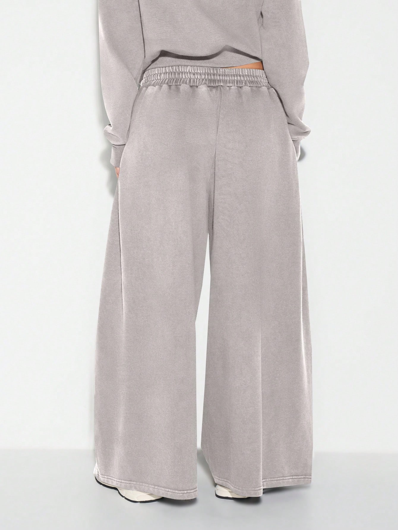KIZN Metal Tab Wide Leg Sweatpants With Drawstring