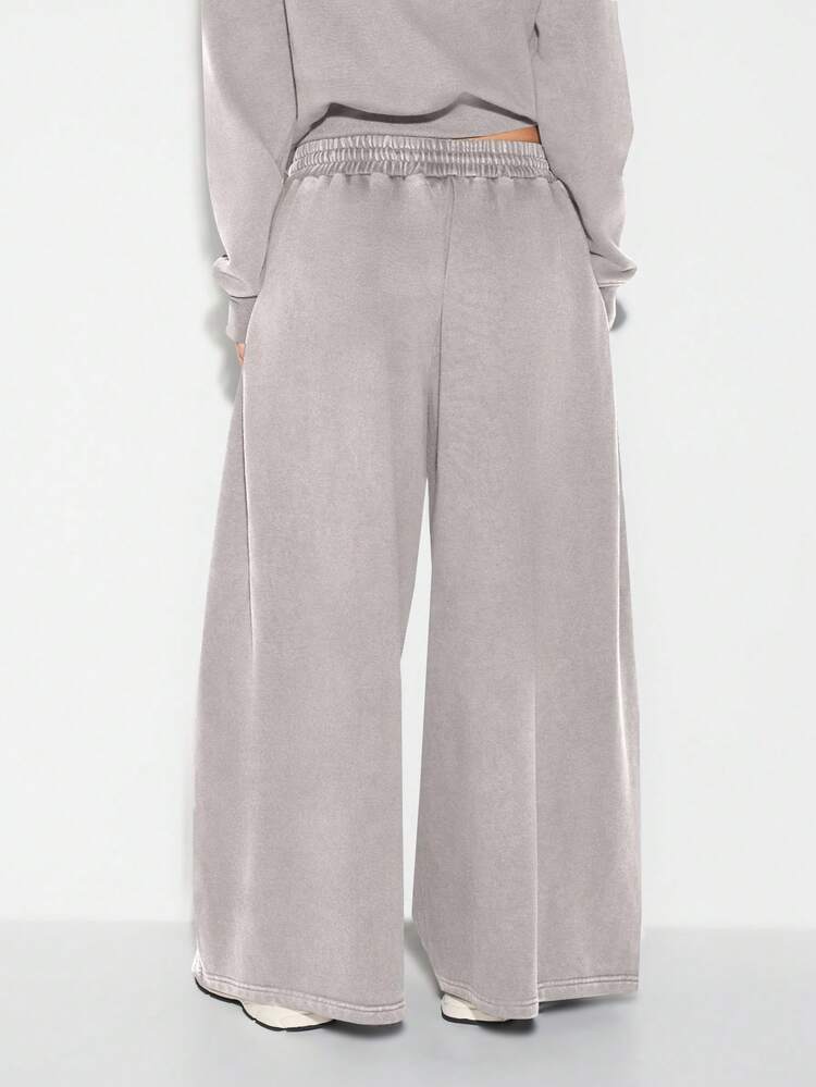 KIZN Metal Tab Wide Leg Sweatpants With Drawstring