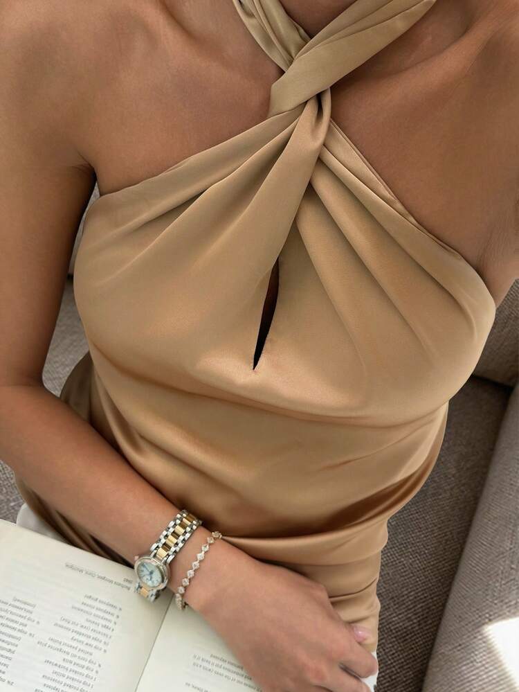Women's Twist Halter Neck Fitted Gold Camisole