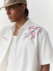 SWAVVY Áo sơ mi nam tay ngắn cài một hàng khuy, in họa tiết hoa anh đào, kiểu dáng thường ngày. - trắng - Xem 7