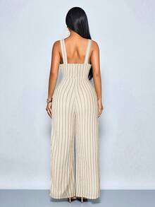 SOLERSUN Bộ jumpsuit không tay kẻ sọc cổ chữ V sâu, thắt nút xoắn, phong cách nghỉ dưỡng mùa xuân/hè thanh lịch dành cho nữ, thích hợp mặc hàng ngày khi đi nghỉ ở Hawaii. - Màu be - Xem 2