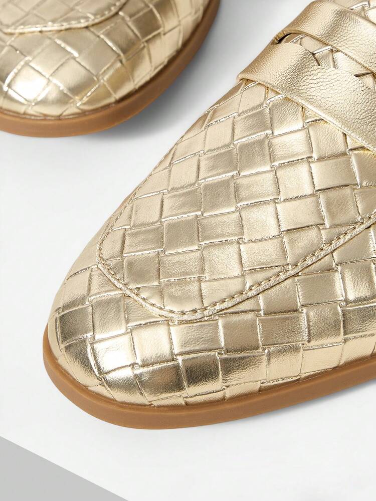 WOMEN'S CASUAL COMFORTABLE VERSATILE FLAT SHOES